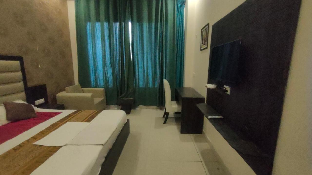 Eden Green Resort Tibri Exterior photo
